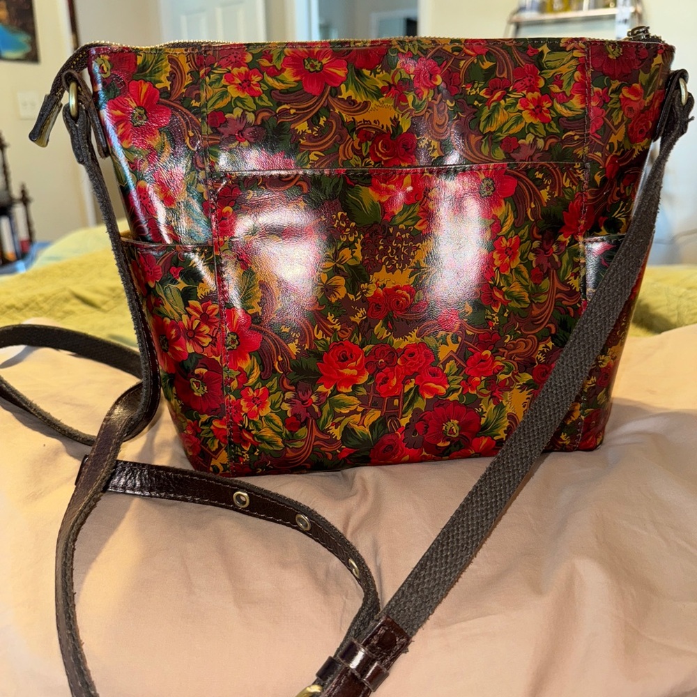 Floral Patterned Patricia Nash Bag